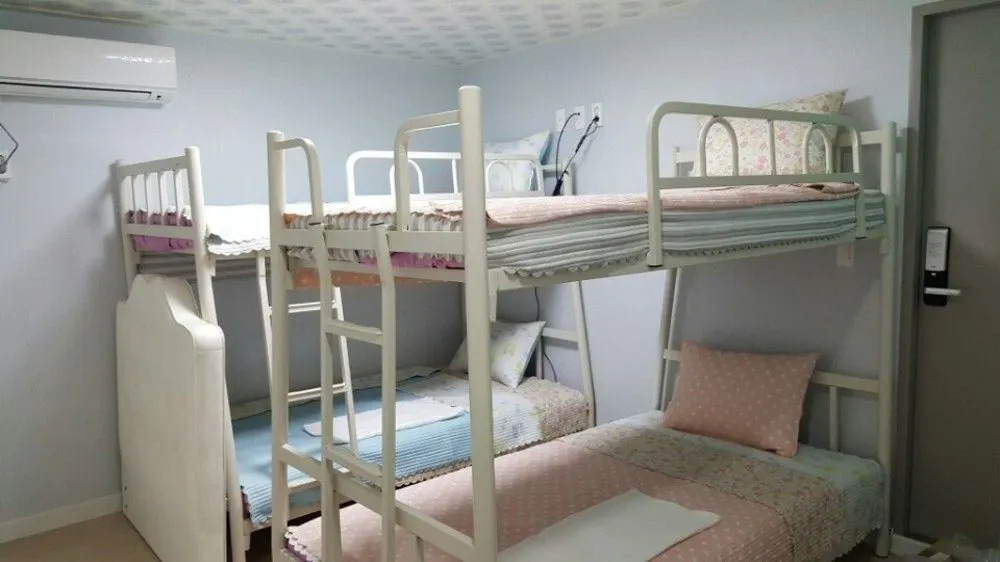 Xinhua Guest house