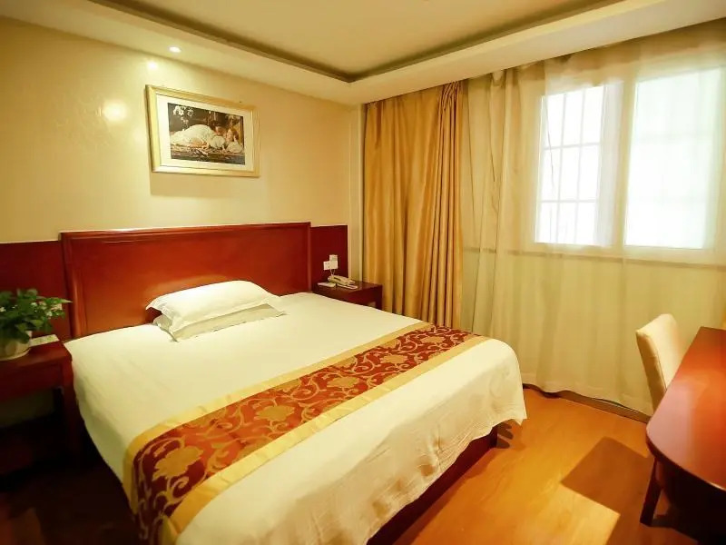 GreenTree Inn Kunshan Huaqiao Building materials Conch Hotel