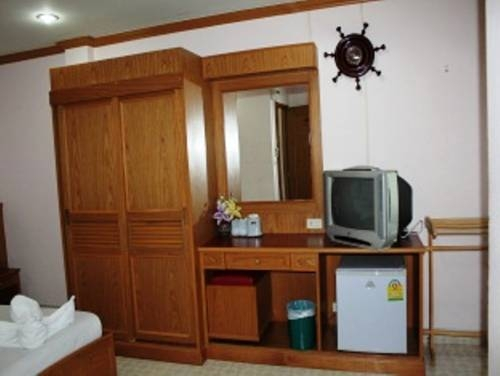 Full Moon Guesthouse