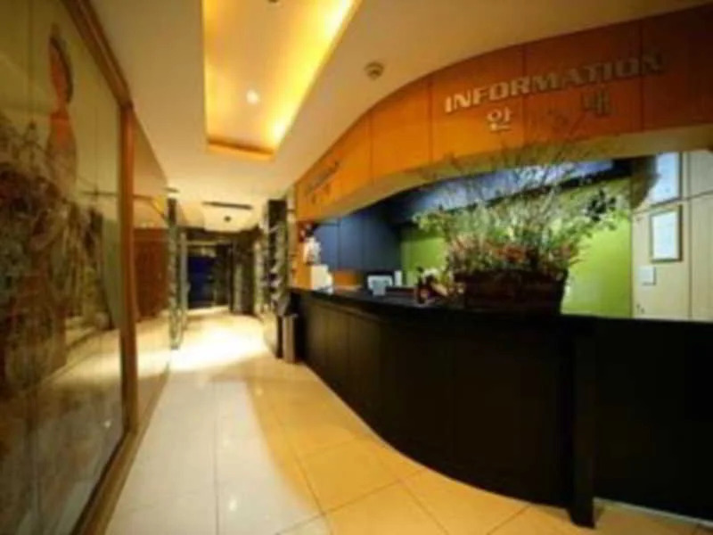 Queen 21 Hotel Sinchon