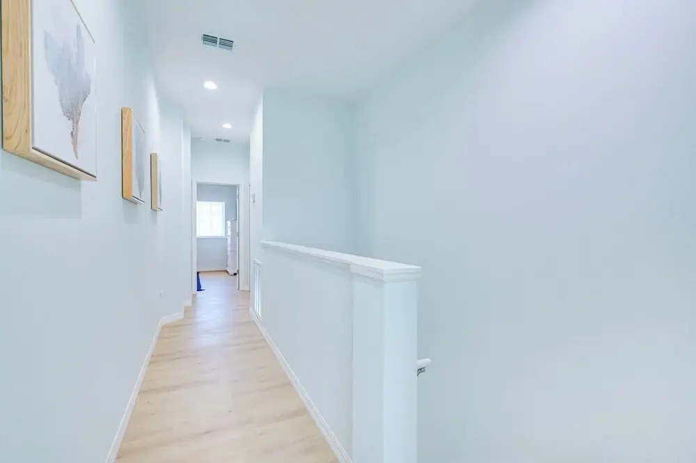 Steps to Dock & Sand! Waterfront Hudson Retreat