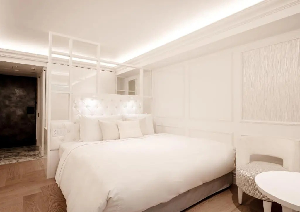 Y11 azabu hotel by Mrt