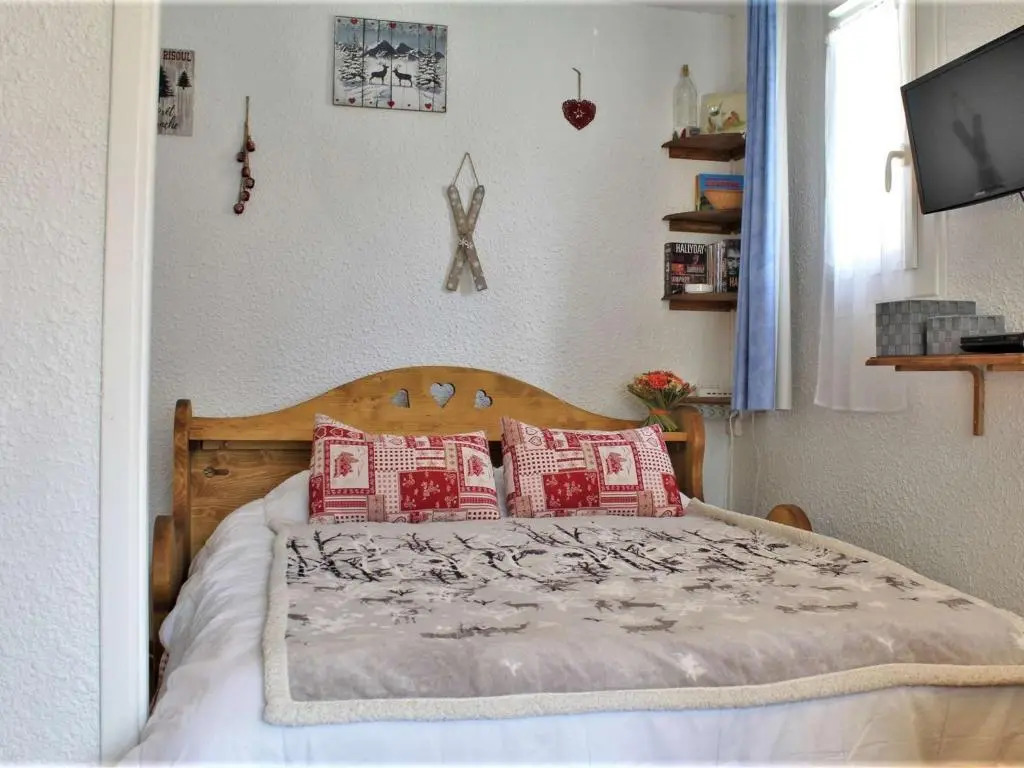 Appartement Risoul, 1 pièce, 4 personnes - FR-1-330-496