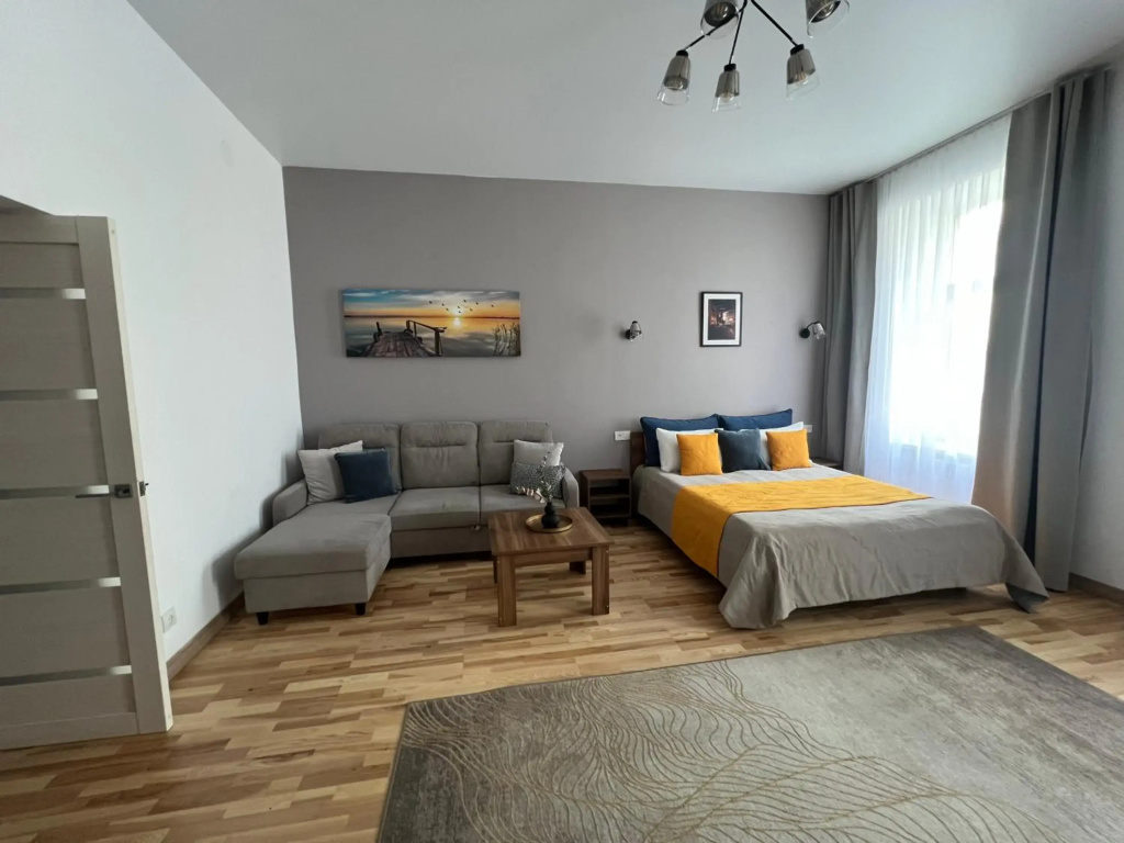 Fiesta Apartment on Franka 2BR-6P