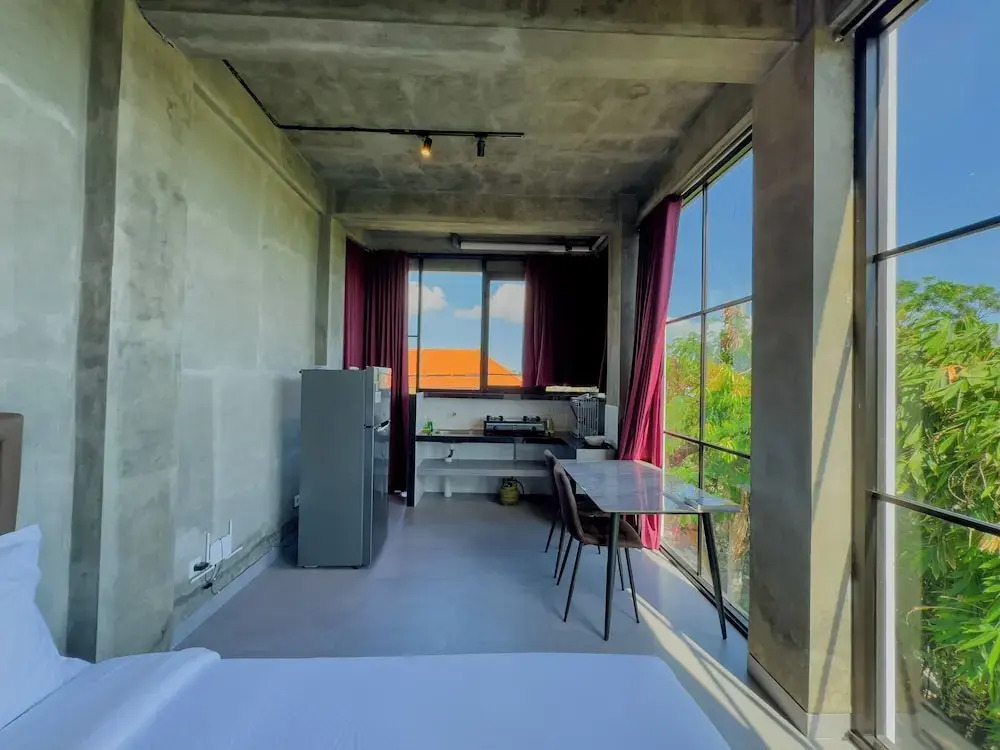 Sky Apartments and Suites
