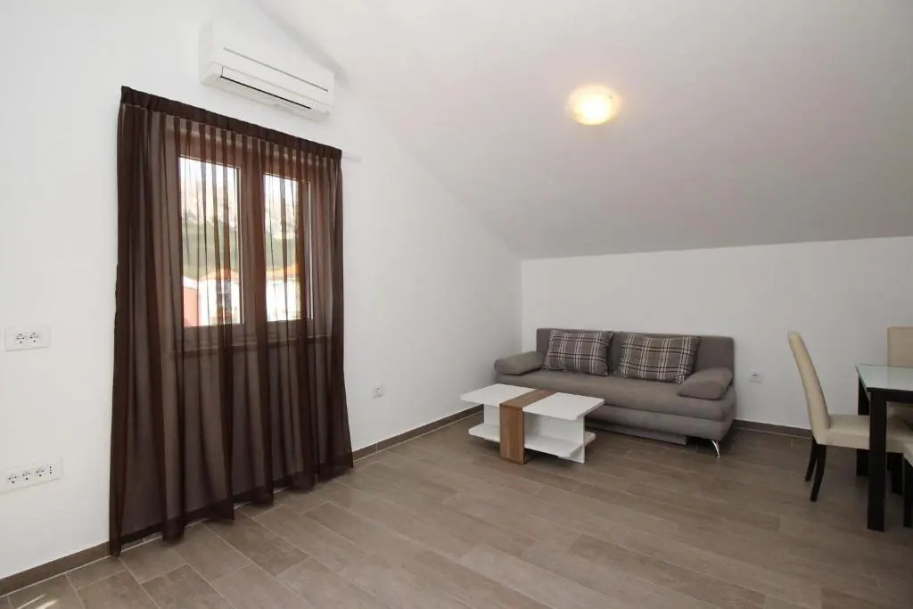 Apartments Smojver