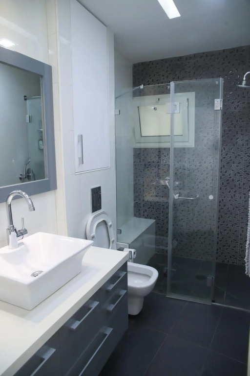 Dizengoff - Lovely family apartment 3 rooms.