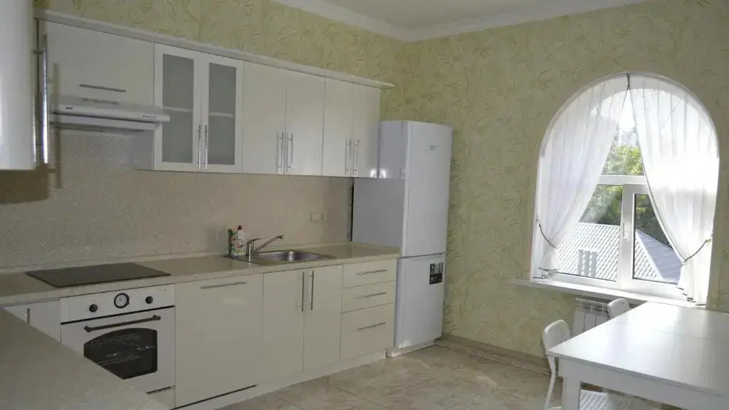 Guesthouse Taymirskaya 12