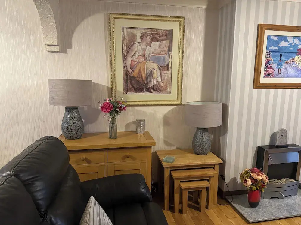 3bed House - Family Friendly - Close To Lochness