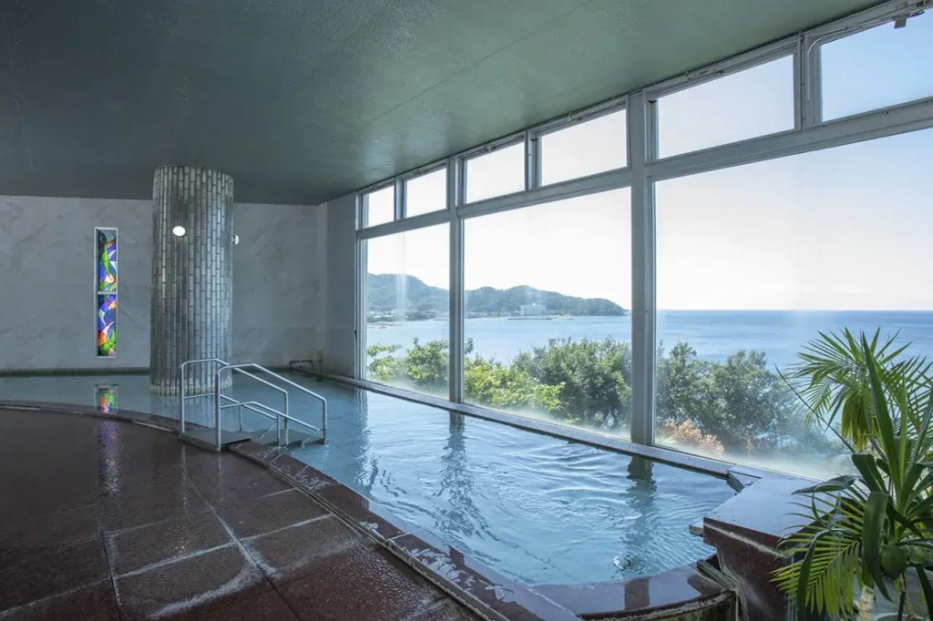 Itoen Hotel Toi