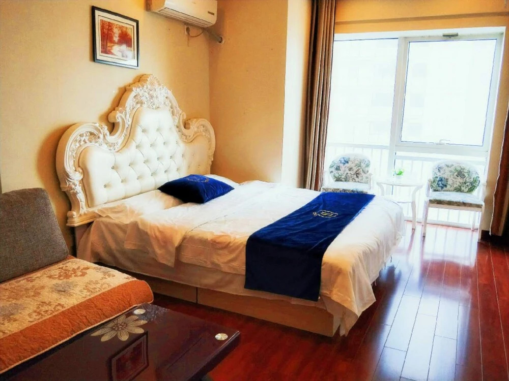 Xinghai Exhibition Center Apartment