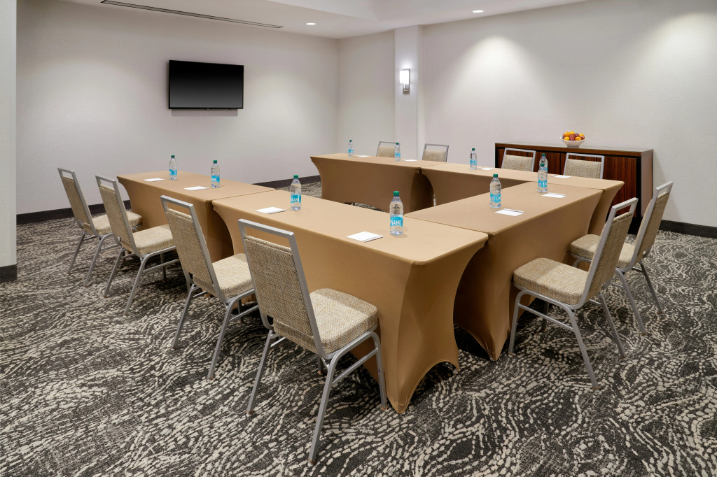 Homewood Suites by Hilton Grand Rapids Downtown