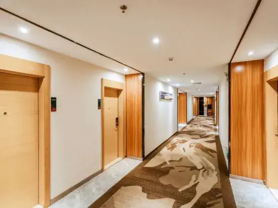 Tongxiang Hotel (Dawangshan Forest Park)