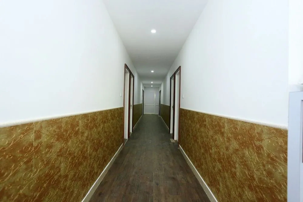 Capital O 22485 Tcs Suites