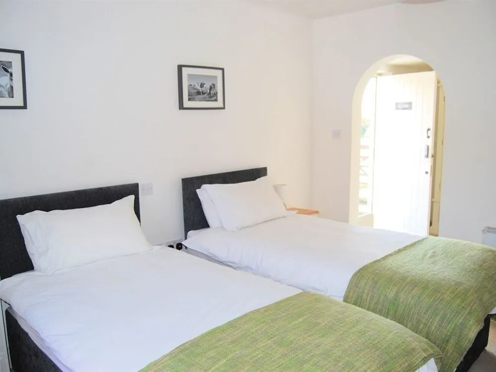 Hare & Hounds Bed & Breakfast