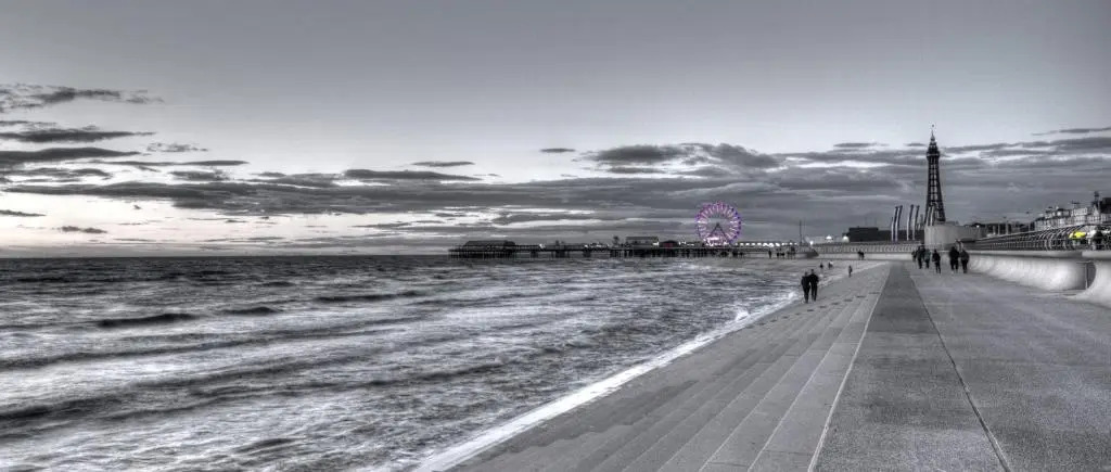 Rossall Guest House -Ideal For Families & Couples