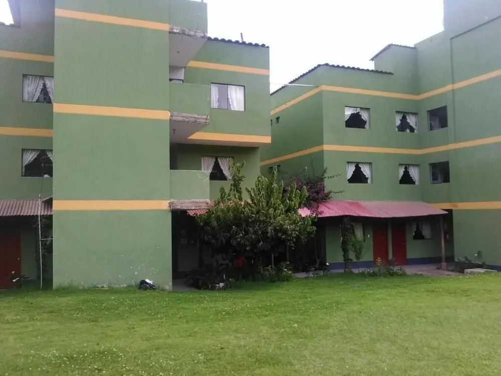 Hotel COMTUCAR