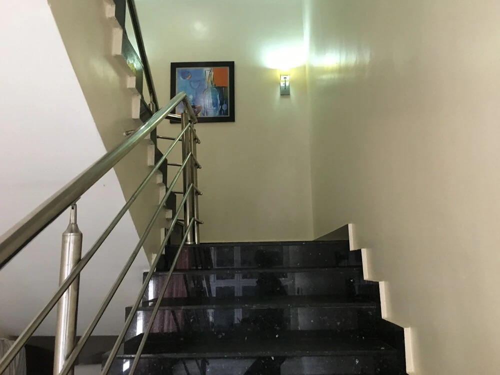 Parktonian Hotel Ikate
