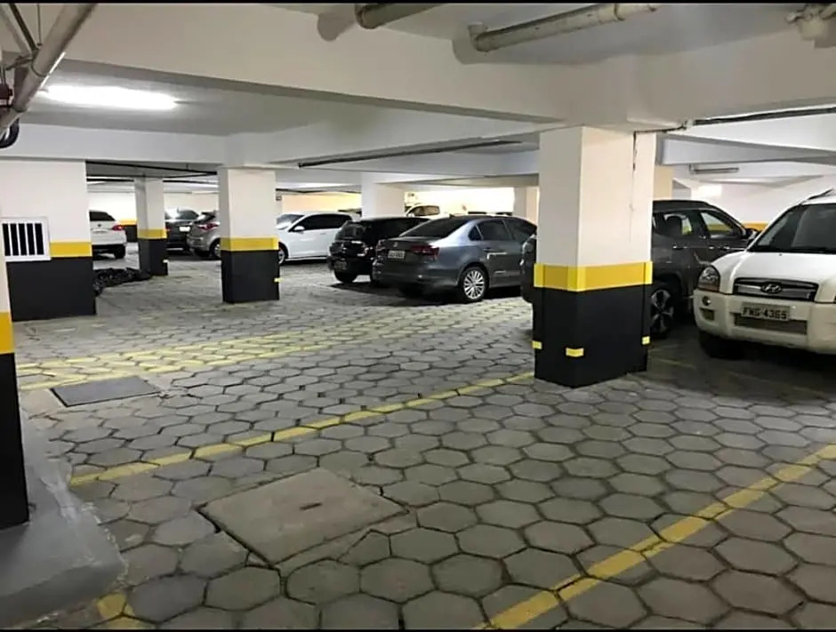 FLAT NA RIVIERA COM VISTA MAR A 150m DA PRAIA NO MÓDULO 06