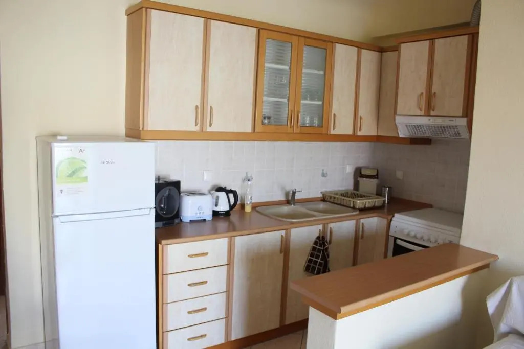 Paralia Ofriniou GR sunrise apartments 3