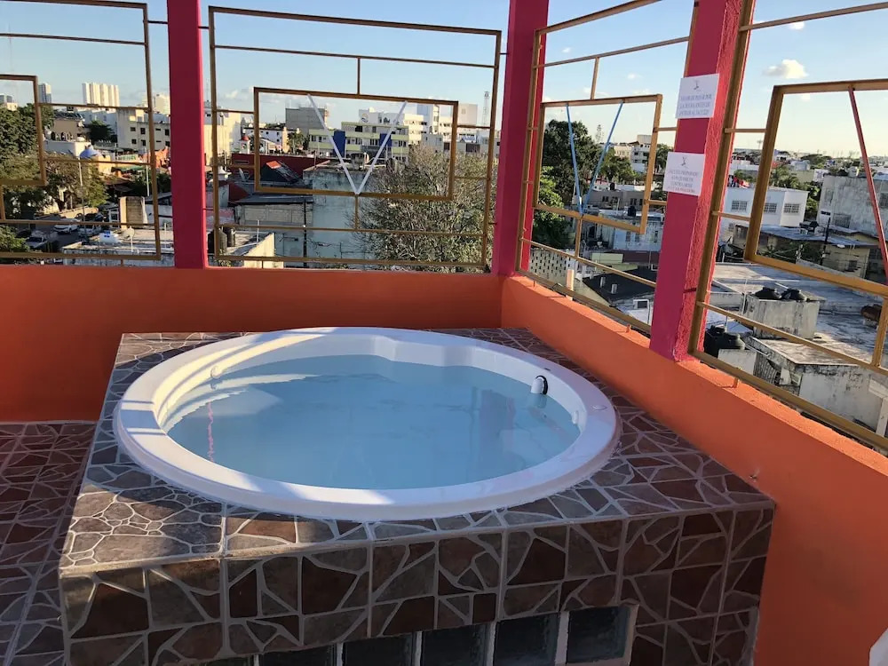 Hotel Versalles Suites