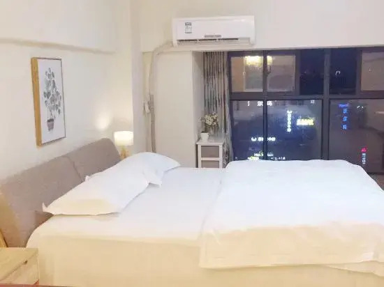 Newhouse Apartment