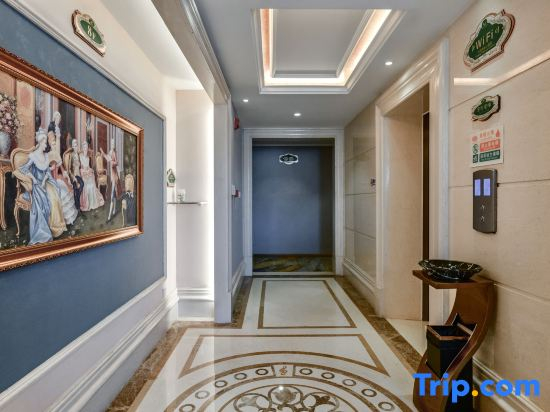 Vienna Hotel (Shangri-La Old Town)