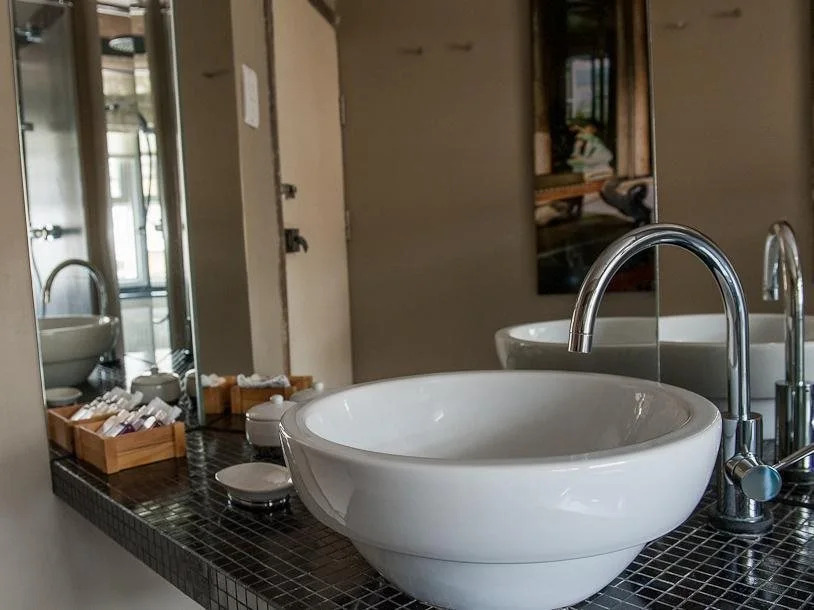 Rough Luxe Hotel