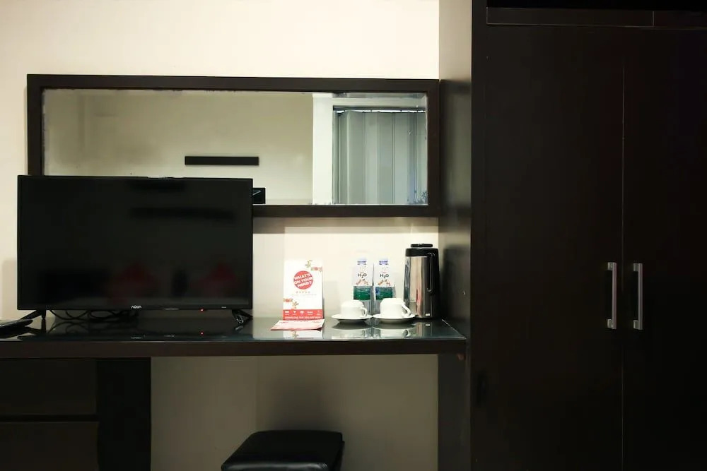 OYO 717 Hotel Dharma Utama Syariah