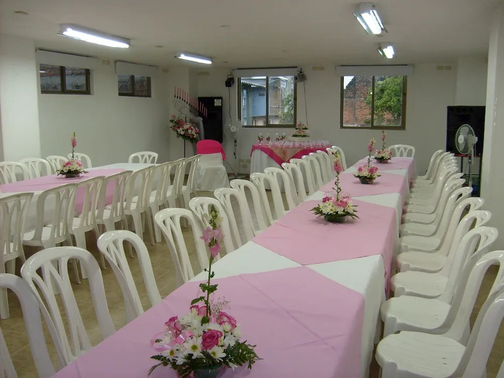 Hotel Armont Calarca