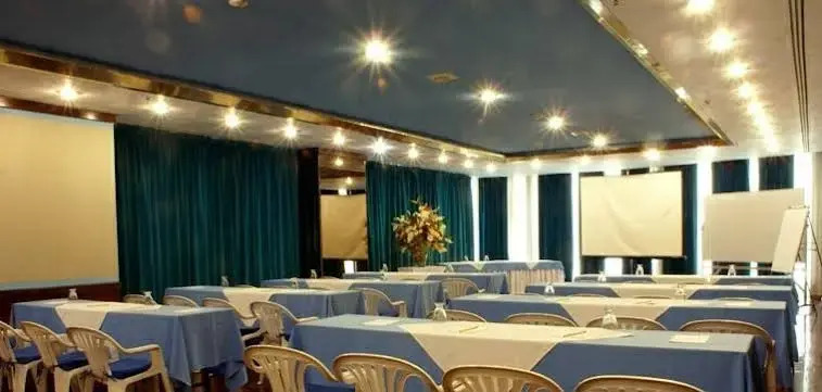 President Hotel