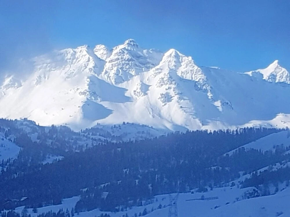 Apartment With 3 Bedrooms in Vars, With Wonderful Mountain View, Balcony and Wifi - 2 km From the Slopes