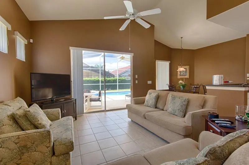 Hotel 1048 Tuscan Hills Blvd 4 Bedrooms