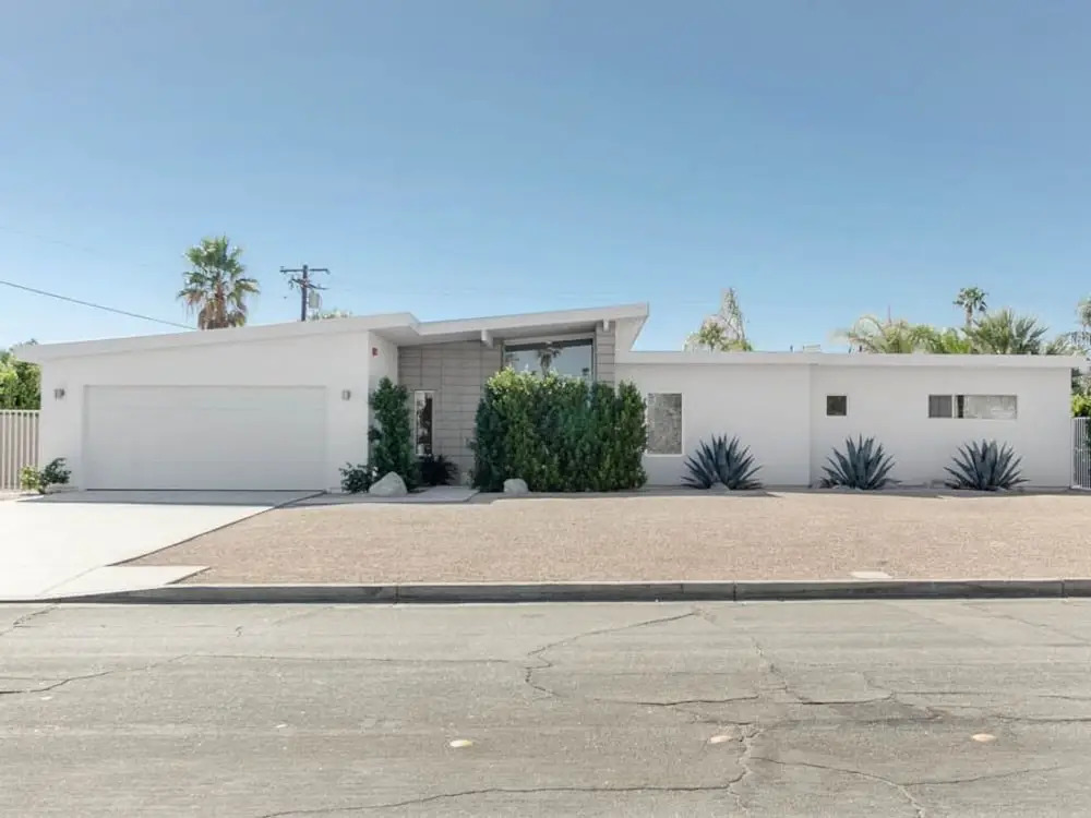 3BR 2BA Modern Beauty With Pool and Hot Tub by RedAwning
