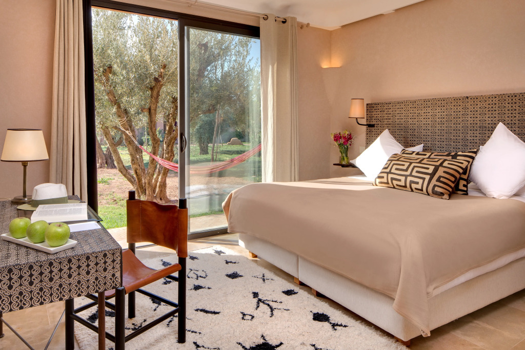 Oasis lodges