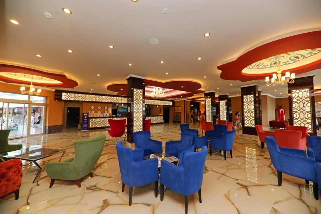 Caretta Beach Hotel