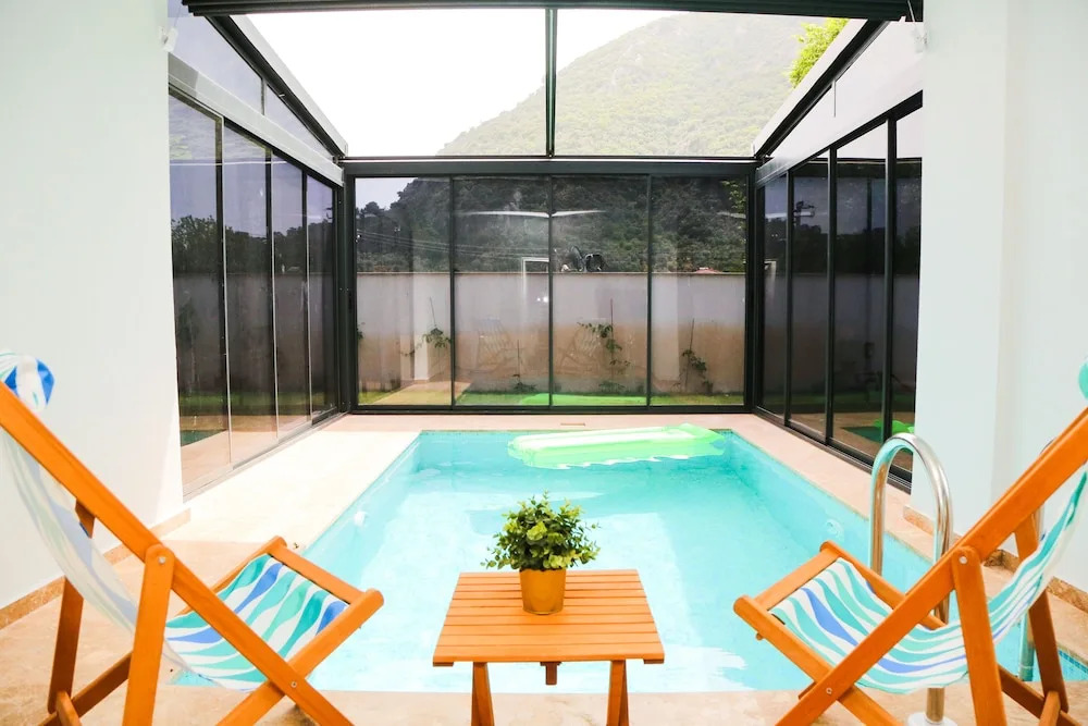 Villa Semi