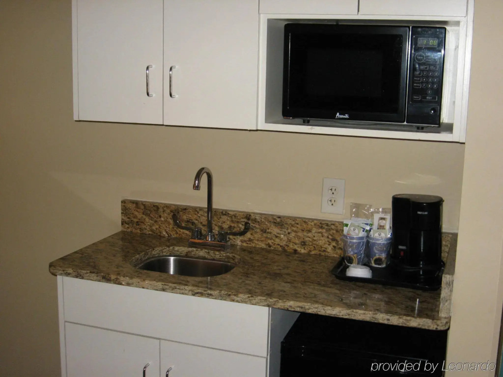 Blue Water Inn & Suites BW Signature Collection