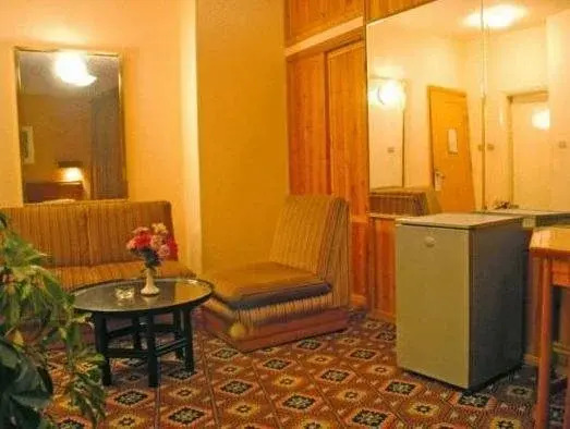 Abdali Inn Hotel