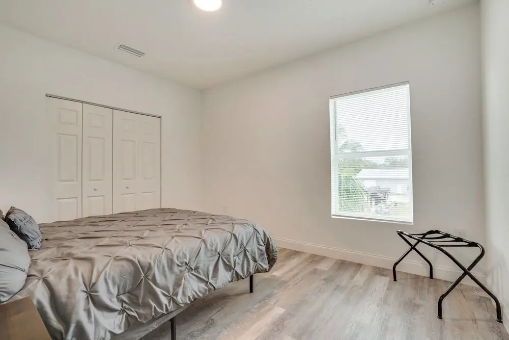 13 Mi to Beaches: Pet-friendly Condo in Palmetto!