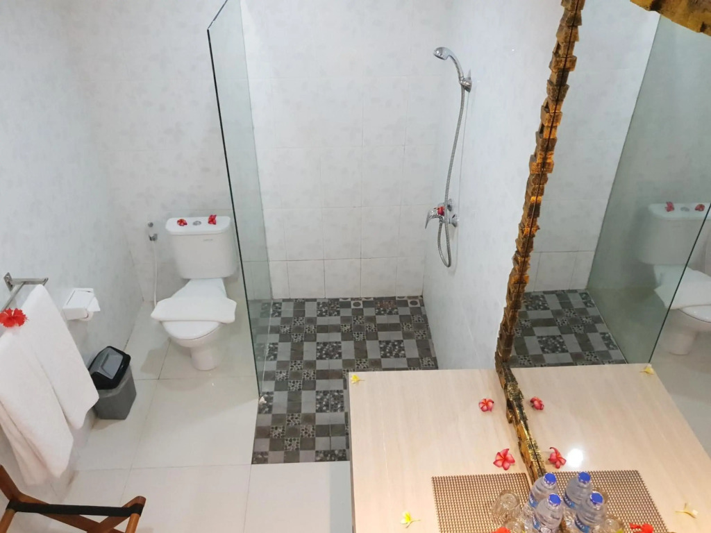 Palm Bamboo Hotel