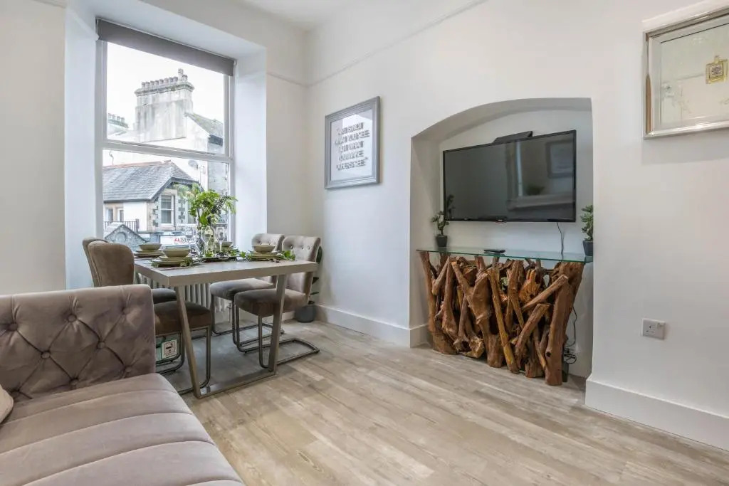 Central Ambleside - Luxury 2 Bed Holiday Home Dog Friendly