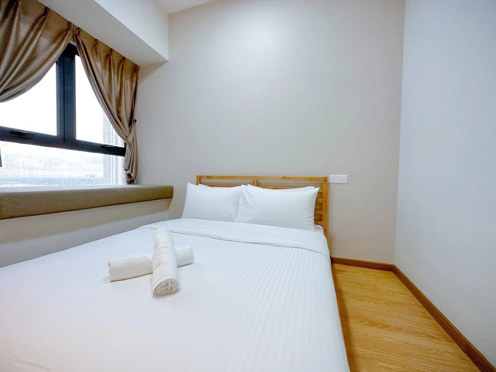 Country Garden Danga Bay NEO Suites