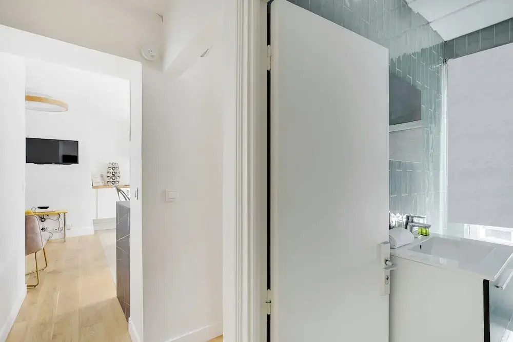 Charming Studio for 2 People - Bastille
