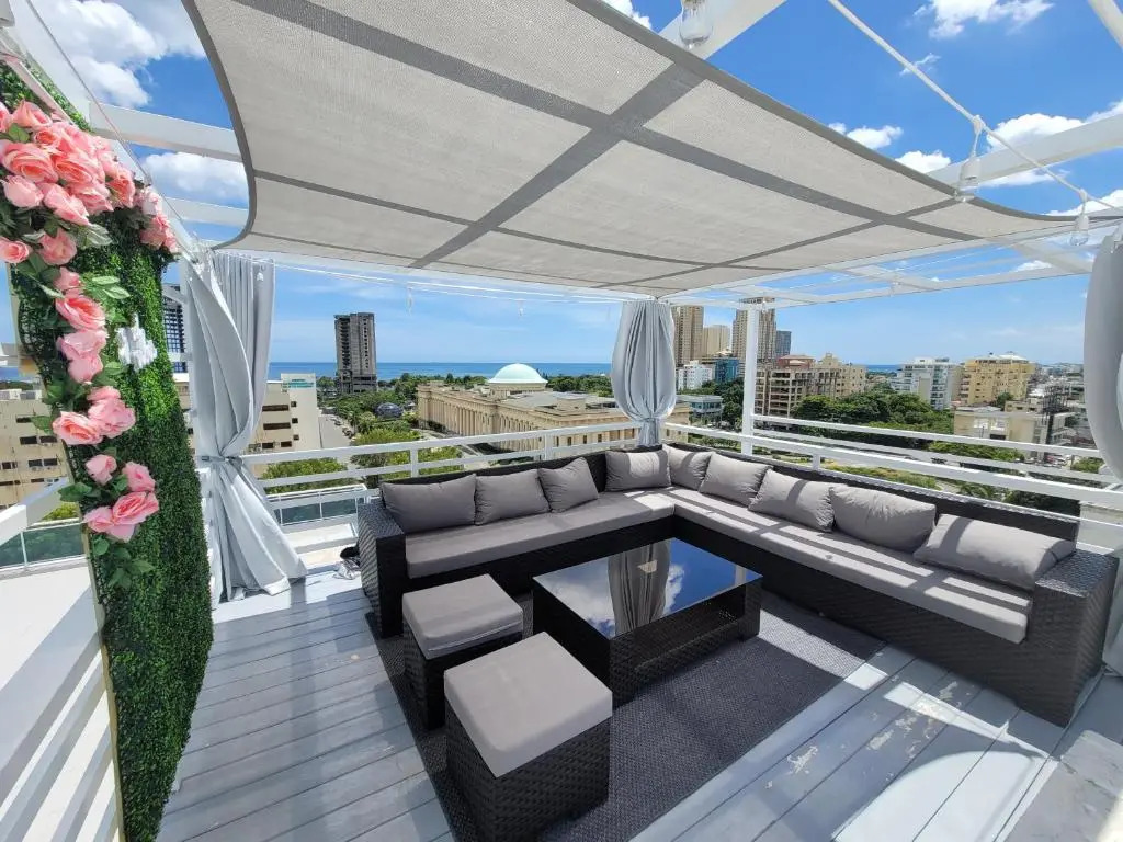 Amazing Ocean View Penthouse, 4 Bdrms, 4.5 Bths