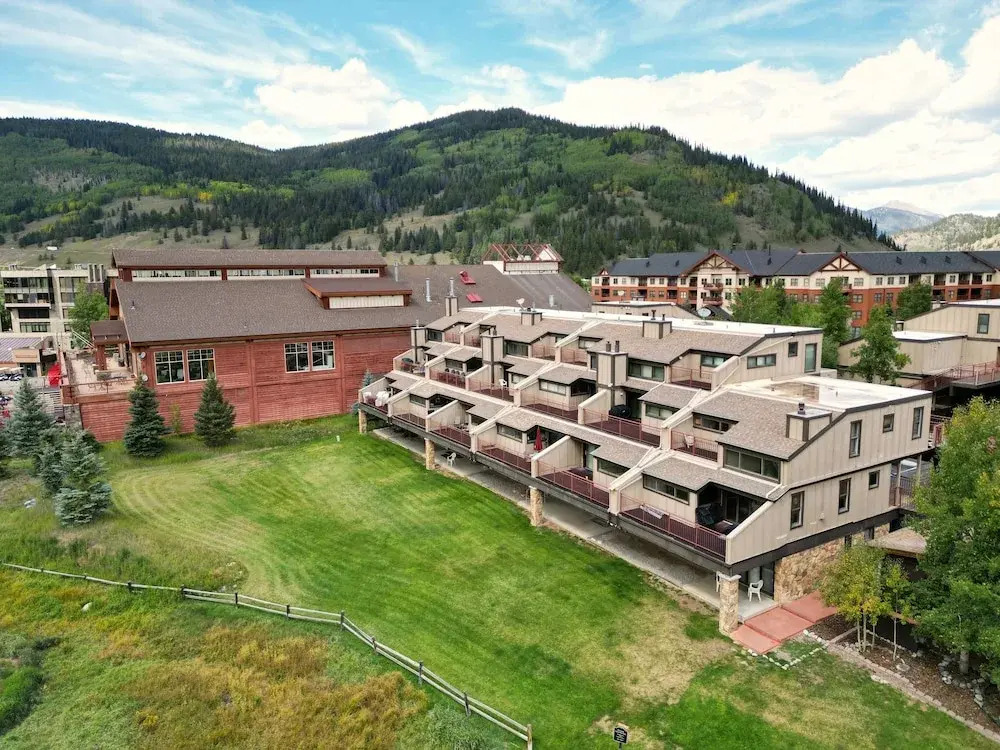 VP-A105 Village Point 3Br 3Ba