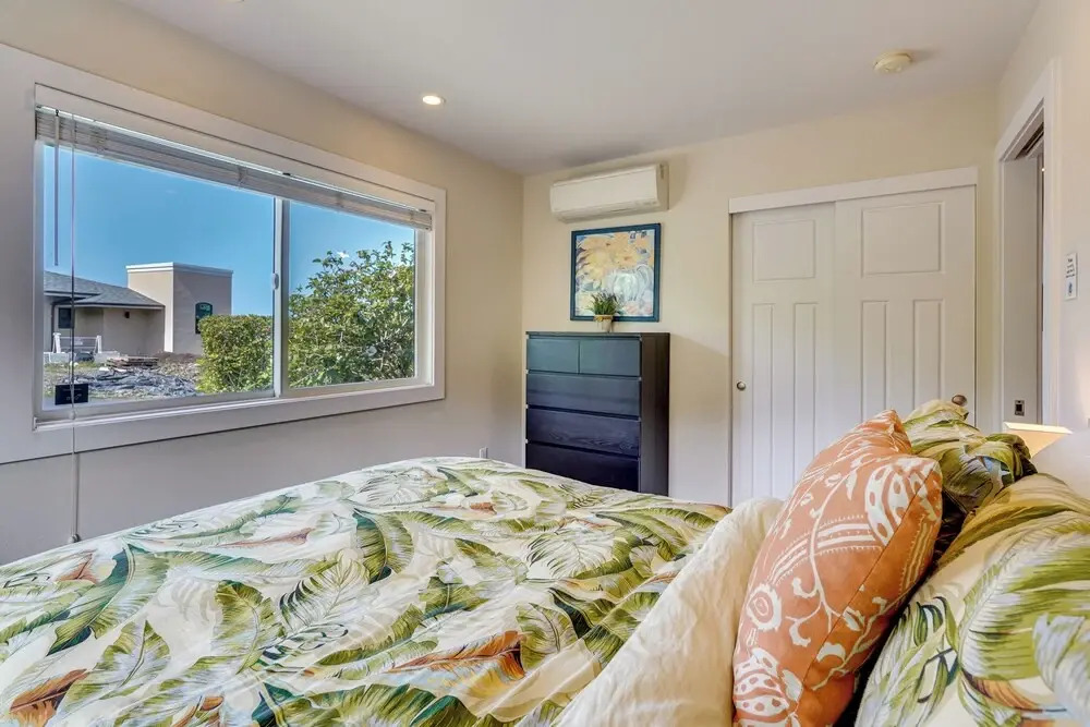 Kona Coast Hideaway w/ Patio & Pacific Ocean Views