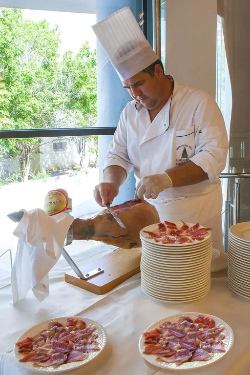 Gran Hotel Bali & Spa