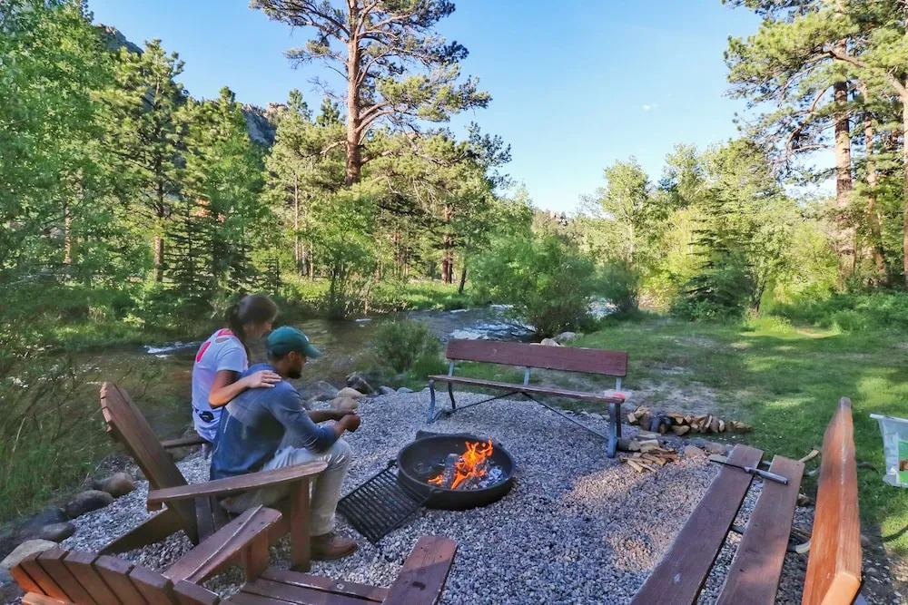 Castle Mountain Lodge