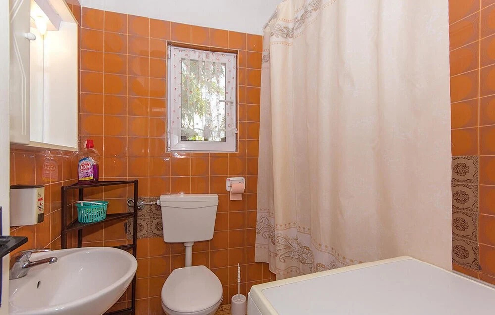 Beautiful Apartment in Selo Rakalj With 1 Bedrooms and Wifi